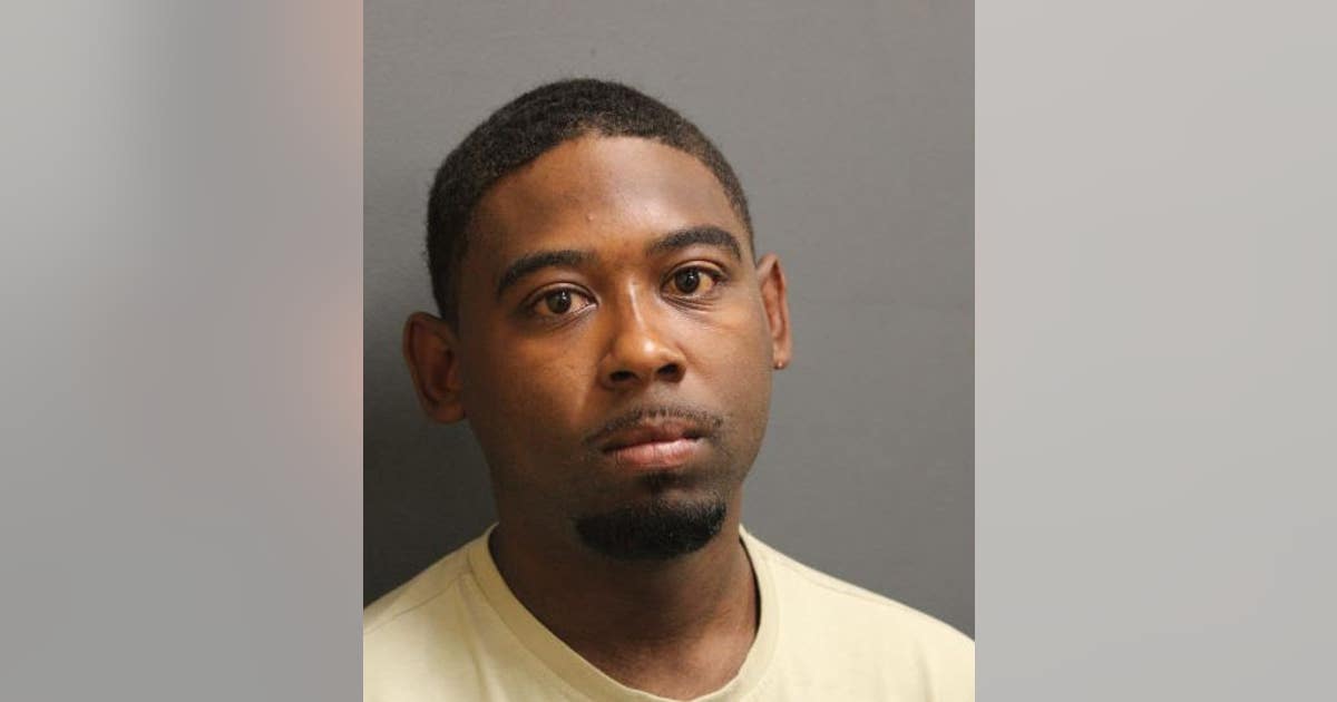Chicago man charged with unlawful use of a weapon in Evanston | FOX 32 ...