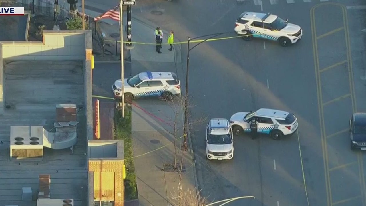 3 shot, 1 fatally outside McDonald's on Chicago's South Side TrendRadars