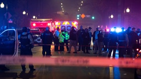 Lightfoot demands statewide ban on 'weapons of war' following Chicago mass shooting