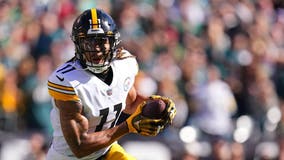 Bears acquire WR Chase Claypool in trade with Steelers: reports