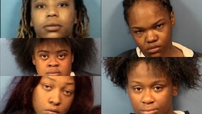 5 women stole $9,500 worth of merchandise from Kohl's, attempted to flee police: prosecutors