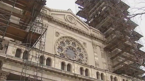 Longtime members of Chicago Catholic church sad to see beloved statue removed