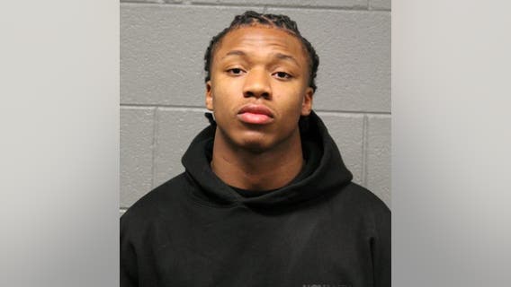 Driver was going 75 mph in wrong lane when he hit a car that was eluding police in South Loop: prosecutors