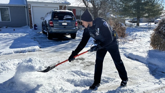 Registration for free shoveling for seniors and disabled in Aurora starts Tuesday