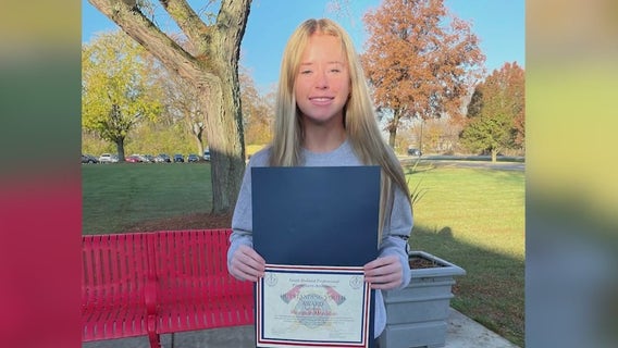 Suburban teen saves mother's life during terrifying medical emergency on expressway