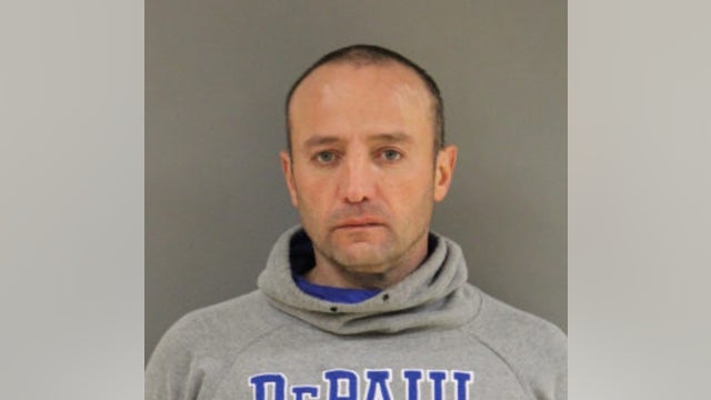 Convicted felon arrested near Pace bus stop in Niles for possessing gun near school