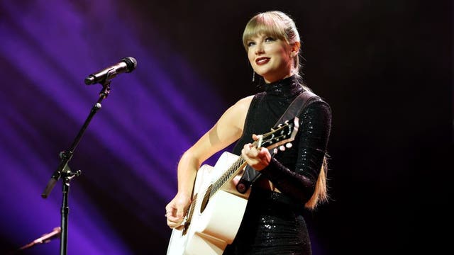 Taylor Swift announces Soldier Field dates on new tour