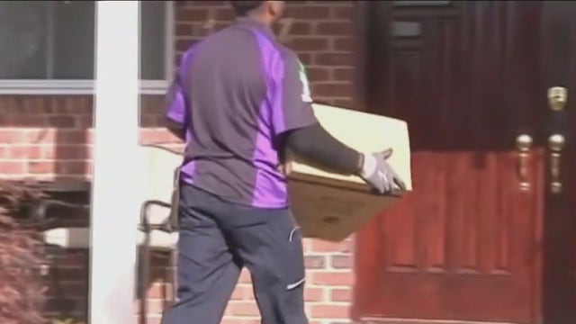Tips on how to avoid stolen packages this holiday season