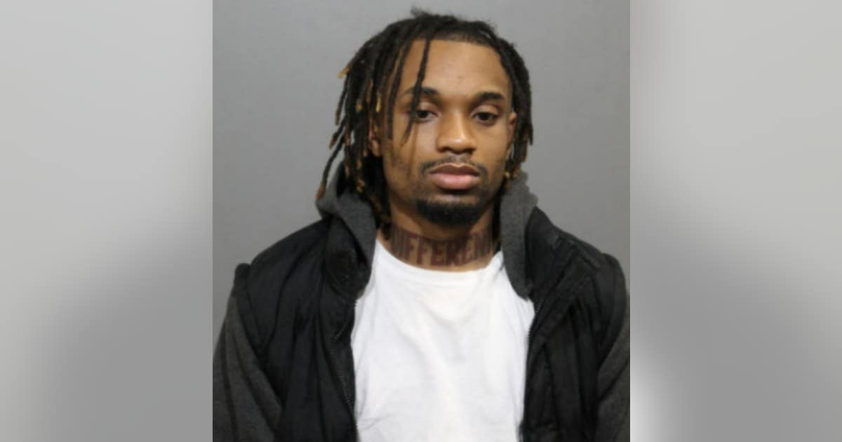Chicago man charged after attempting to carjack woman at knifepoint in ...