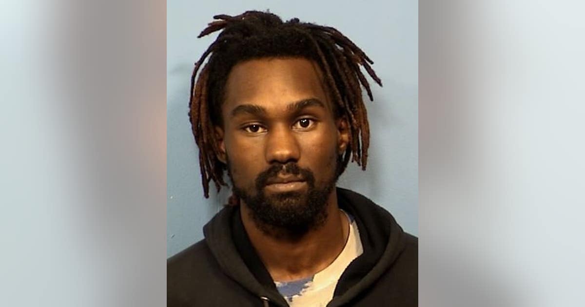 Glendale Heights man among 8 charged in Chicagoland gun-trafficking ...