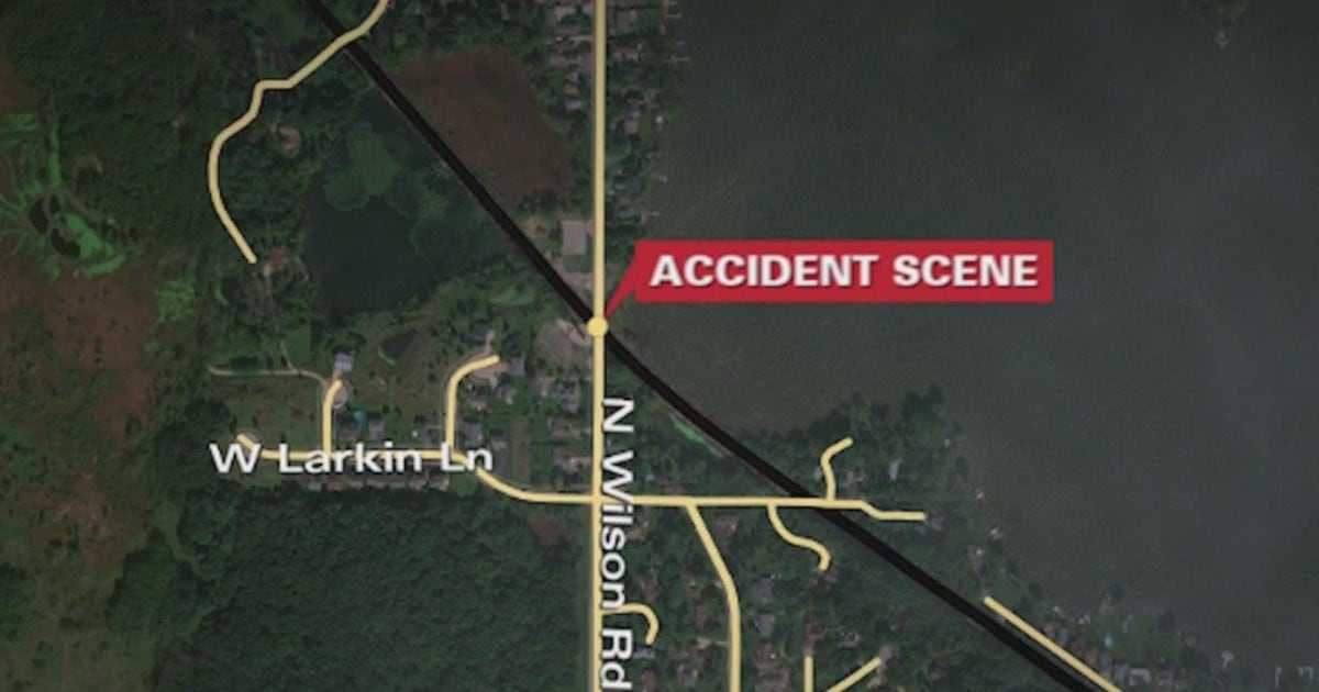 Victims killed after train strikes car in Lake County identified | FOX ...