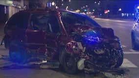 Woman crashes car into building in West Garfield Park