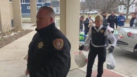 Joliet police deliver food to those in need this holiday season