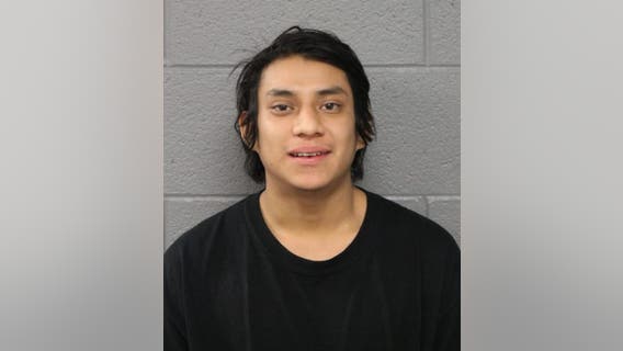 Chicago man charged in violent robbery in Little Village