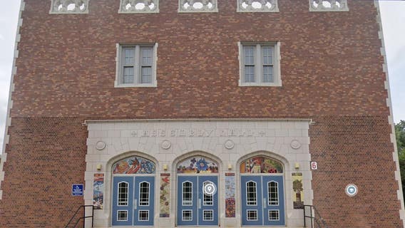 Teen charged after allegedly bringing gun to North Side grade school