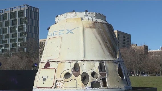 Space-X Dragon lands at Chicago's Museum of Science and Industry