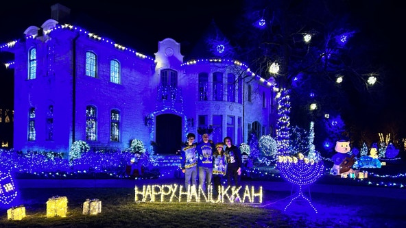 Magnificent Hanukkah display lights up Glencoe house