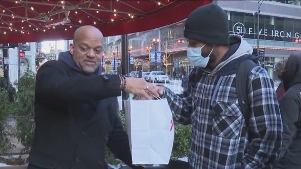 Hot meals distributed in Chicago on a cold Christmas Day
