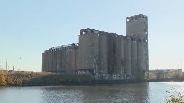 Damen Silos sold by state of Illinois