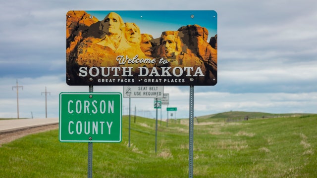 South Dakota universities extend in-state tuition to students from Illinois, Wisconsin