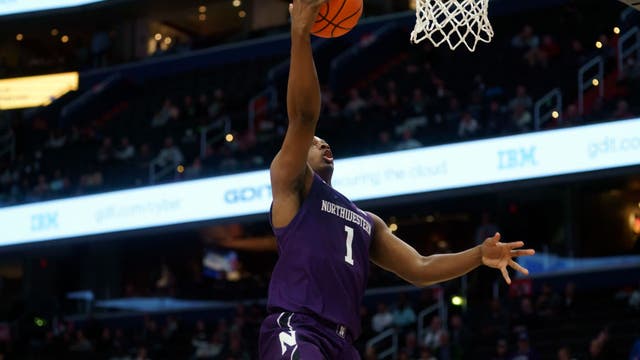 Northwestern wins 5th straight, 63-58 over Brown