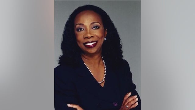 Joy Cunningham sworn-in as Illinois Supreme Court justice