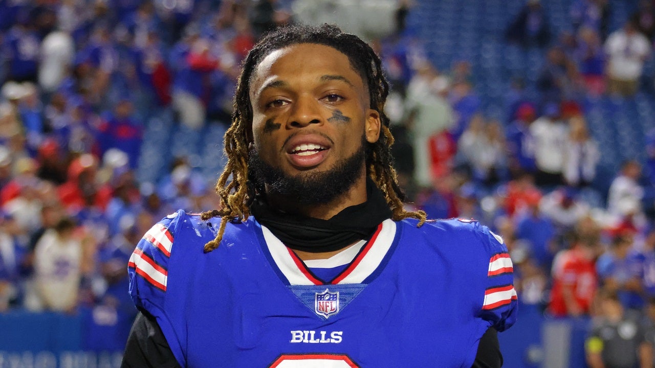 Explainer: What Happened to Buffalo Bills Player Damar Hamlin?, Chicago  News