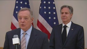 Durbin, Blinken meet with Ukraine supporters in Chicago