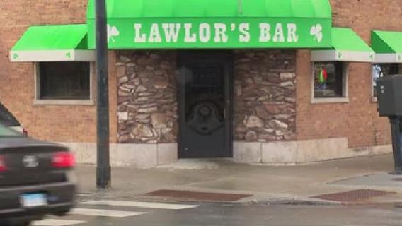 Six people hospitalized after possible overdoses at bar in Chicago's Mount Greenwood neighborhood