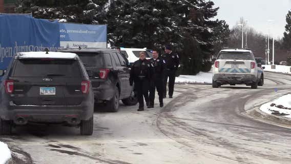 80-year-old Chicago man hospitalized after critically wounding home intruder