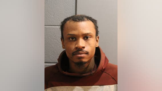 Chicago man charged in stabbing that seriously wounded woman in Hyde Park