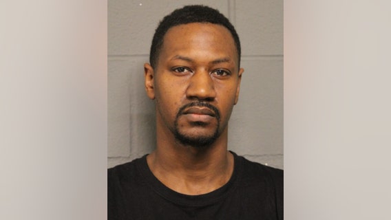 Former Dixmoor officer charged with possession of child pornography