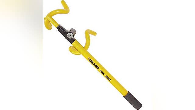 Orland Park police giving away anti-theft steering wheel lock devices to Hyundai owners