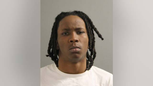 Chicago man charged in West Garfield Park carjacking, robbery