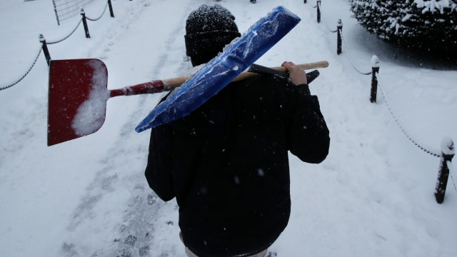 Will we need a scraper or shovel in Chicago this weekend?