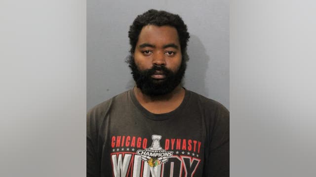 Chicago man charged with stealing thousands of dollars from Lincoln Park church