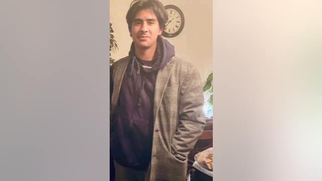 Chicago police looking for missing teenager Isaiah Barraza