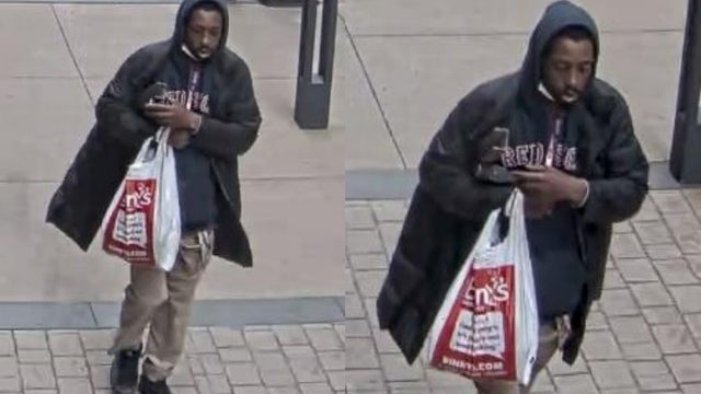 Chicago police: Man wanted for aggravated battery in the Loop