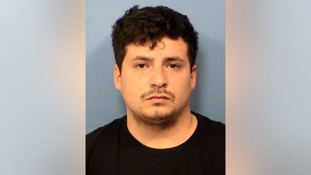 Girl hid while burglars looted her Oak Brook home: prosecutors