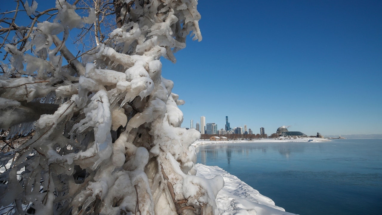 芝加哥天气：在危险的寒冷温度下，风寒警告生效