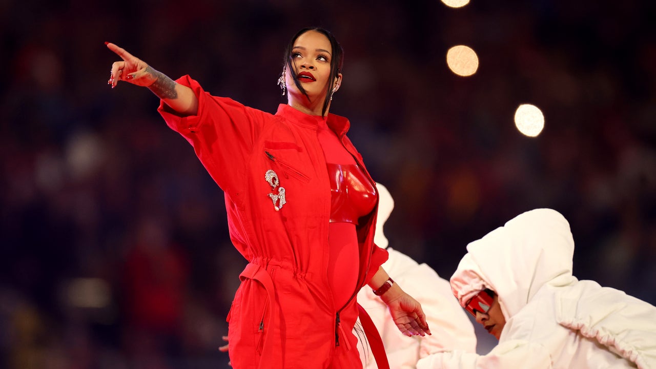 Is Rihanna pregnant? Yes! Rihanna pregnancy confirmed after Super Bowl