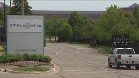 Stellantis idles Illinois plant, takes step toward closure