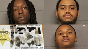 3 Chicago men arrested after police recover stolen vehicle, loaded firearm