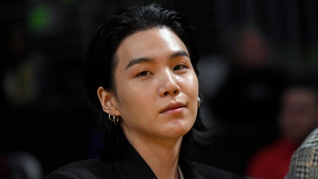 BTS fans flock to Allstate Arena for Suga's 'Agust D' World Tour