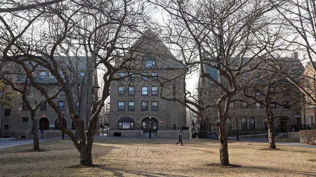 Northwestern's law school gets $5M gift to expand immigration services