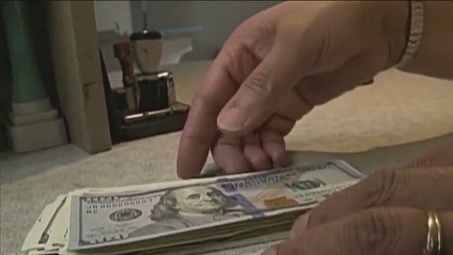 Some Chicago residents could be eligible for $500 relief payments