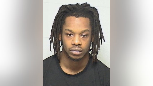 Illinois man breaks court officer's nose during sentencing