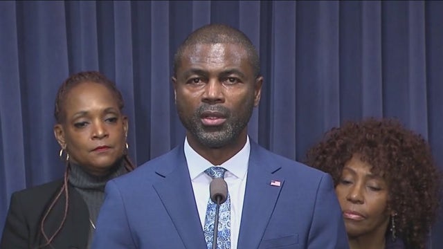 Illinois officials call for more resources for Black communities on National Black HIV/AIDS Awareness Day