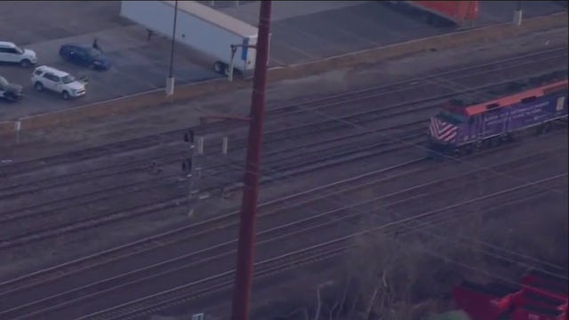 Pedestrian struck by Metra train in Melrose Park