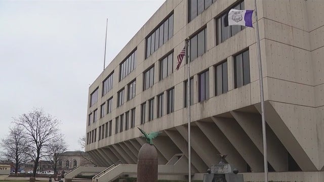 Illinois preservation groups fight over fate of Will County Courthouse